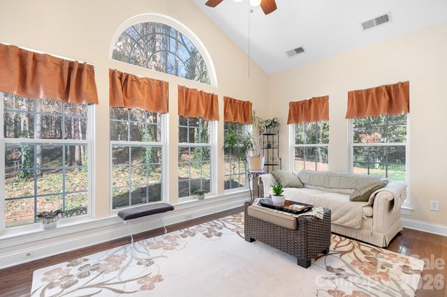 104 Kestrel Court, Mount Holly, NC 28120