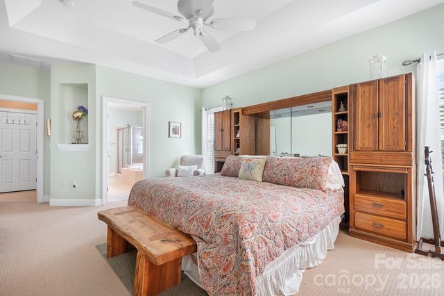 104 Kestrel Court, Mount Holly, NC 28120