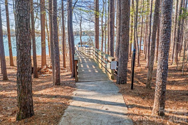 104 Kestrel Court, Mount Holly, NC 28120