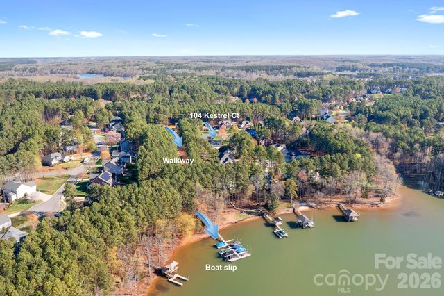 104 Kestrel Court, Mount Holly, NC 28120