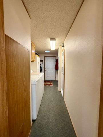 8907 Big Pine Way, Klamath Falls, OR 97601