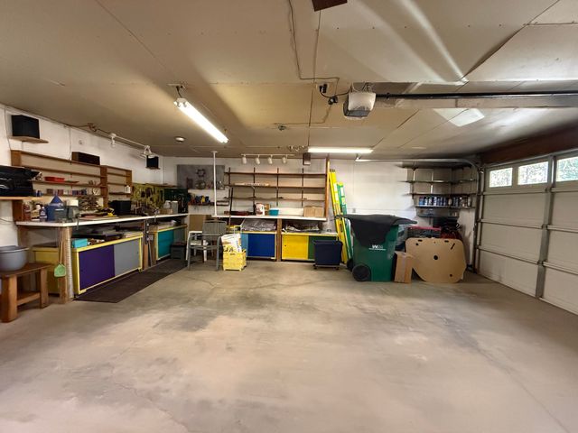 8907 Big Pine Way, Klamath Falls, OR 97601