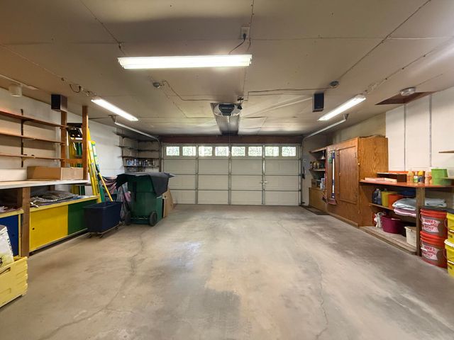 8907 Big Pine Way, Klamath Falls, OR 97601