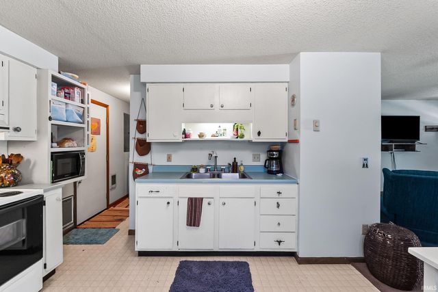 325 German Street, Huntington, IN 46750