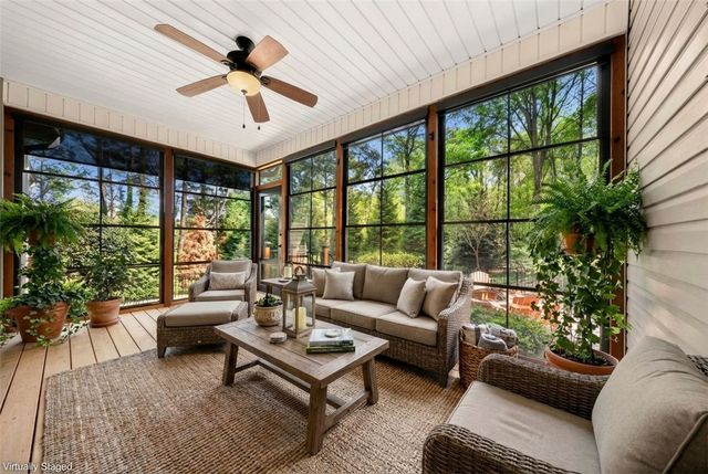104 Springdale Court, Central, SC 29630