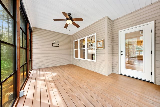 104 Springdale Court, Central, SC 29630