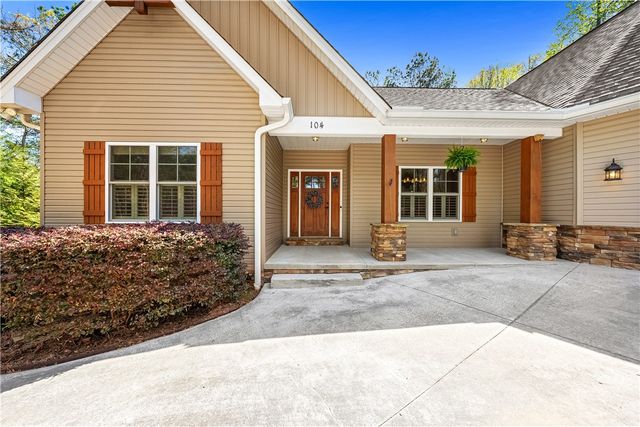 104 Springdale Court, Central, SC 29630
