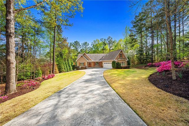 104 Springdale Court, Central, SC 29630