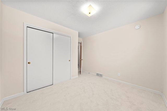 5229 Evergreen Drive, North Olmsted, OH 44070