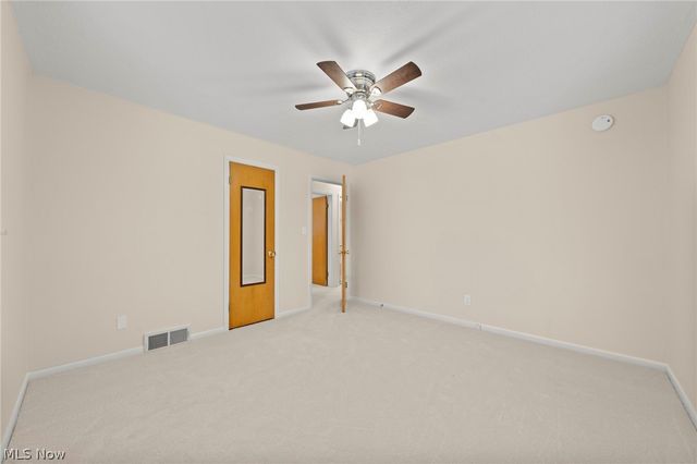 5229 Evergreen Drive, North Olmsted, OH 44070