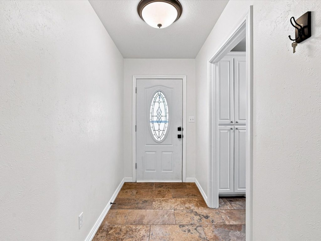 3107 S Lipsey Street, Decatur, TX 76234 — photo 2