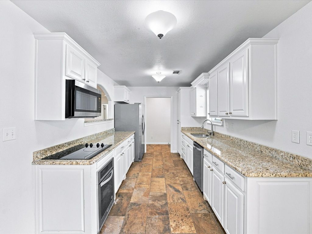 3107 S Lipsey Street, Decatur, TX 76234 — photo 4