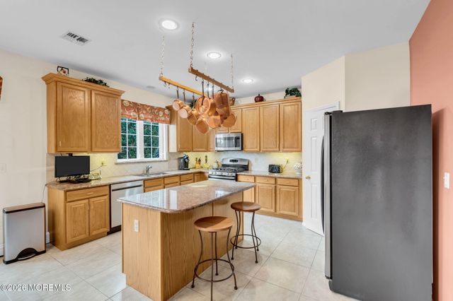 34 Dune Road, Ocean Twp, NJ 07712