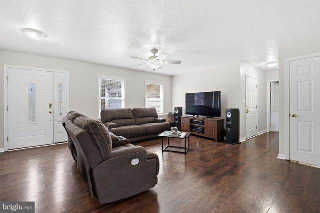 9334 INAUGURAL DR, King George, VA 22485