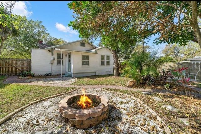 1803 DOUGLAS AVENUE, Clearwater, FL 33755