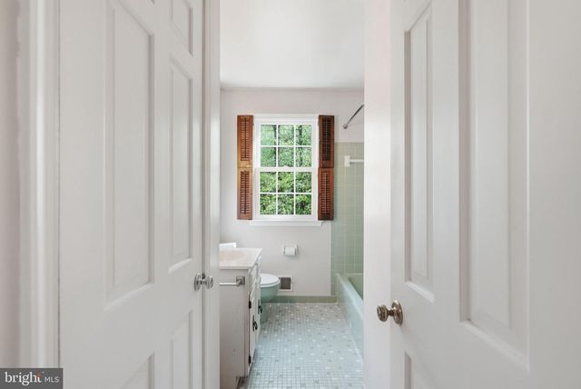 731 BRINTONS WOOD RD, West Chester, PA 19382