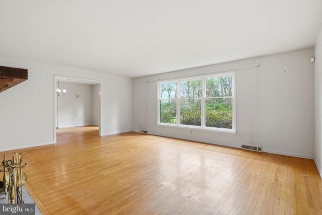 731 BRINTONS WOOD RD, West Chester, PA 19382