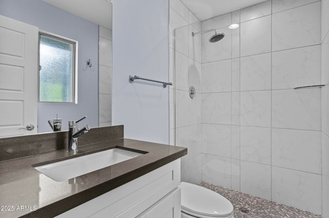 8228 E Monte Vista Road, Scottsdale, AZ 85257