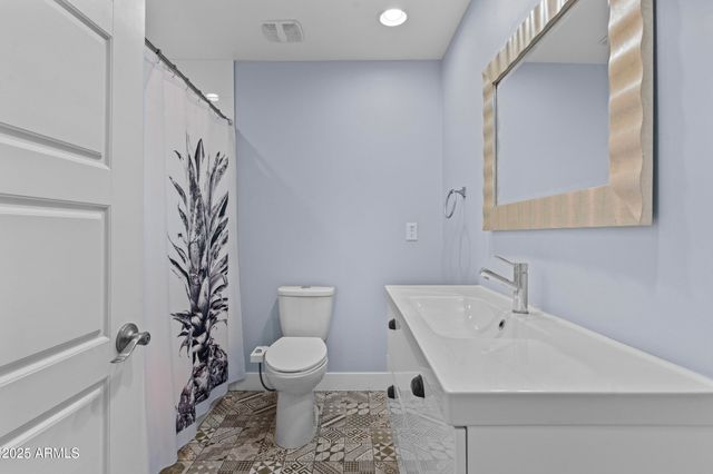 8228 E Monte Vista Road, Scottsdale, AZ 85257