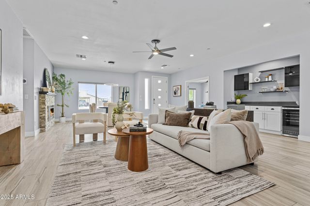 8228 E Monte Vista Road, Scottsdale, AZ 85257