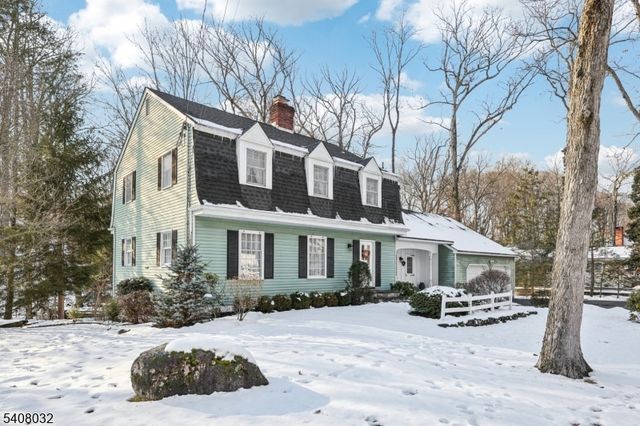 418 Pines Lake Dr, Wayne Twp., NJ 07470