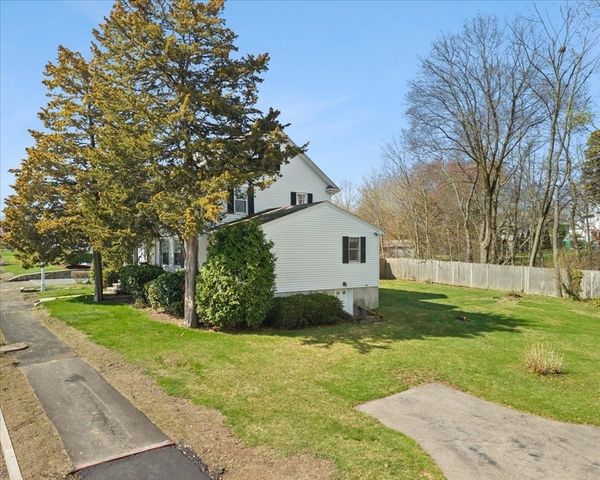 323 Washington Street, Norwood, MA 02062