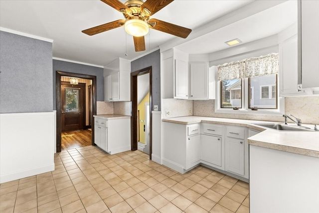 323 Washington Street, Norwood, MA 02062