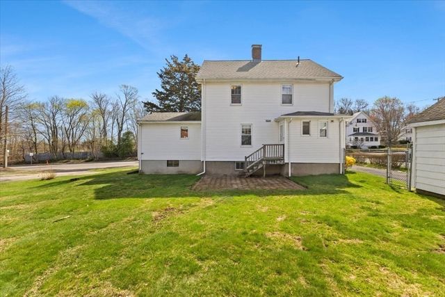 323 Washington Street, Norwood, MA 02062