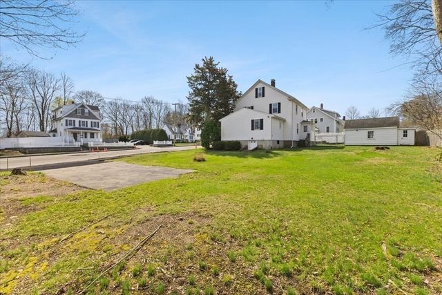 323 Washington Street, Norwood, MA 02062