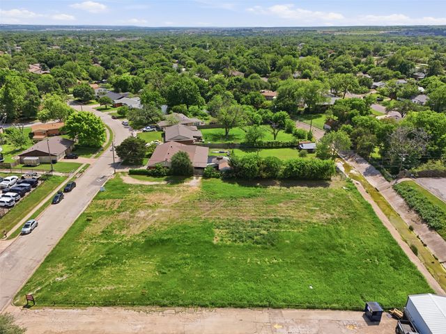 8507 W Camp Bowie W Boulevard, Fort Worth, TX 76116