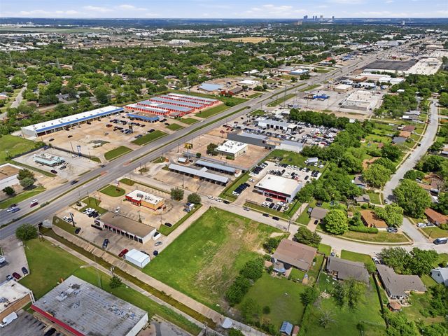 8507 W Camp Bowie W Boulevard, Fort Worth, TX 76116