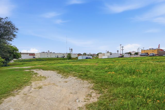 8507 W Camp Bowie W Boulevard, Fort Worth, TX 76116