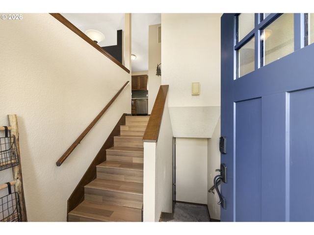 200 E FOOTHILLS Dr, Newberg, OR 97132