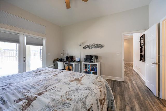945 SW 82ND TERRACE, Gainesville, FL 32607