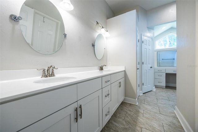 945 SW 82ND TERRACE, Gainesville, FL 32607