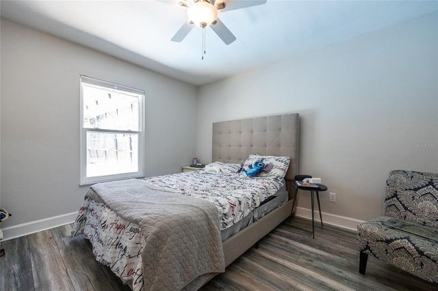 945 SW 82ND TERRACE, Gainesville, FL 32607