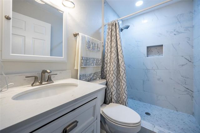 945 SW 82ND TERRACE, Gainesville, FL 32607