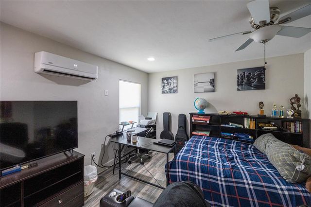 945 SW 82ND TERRACE, Gainesville, FL 32607