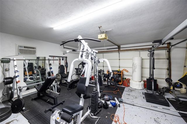 945 SW 82ND TERRACE, Gainesville, FL 32607