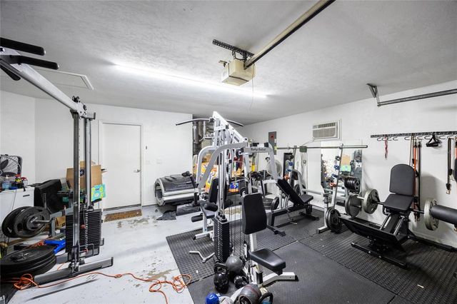 945 SW 82ND TERRACE, Gainesville, FL 32607