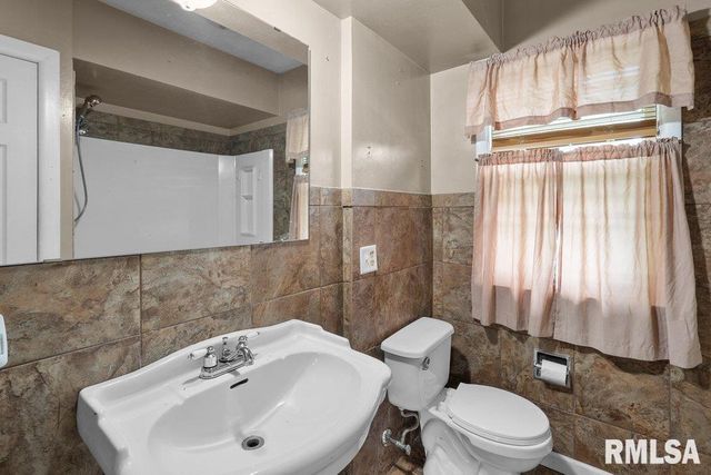 816 SPALDING Boulevard, Davenport, IA 52804