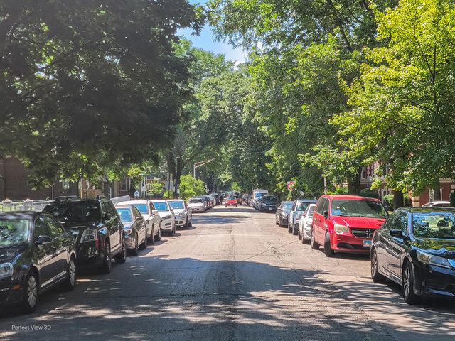 2111 W ARTHUR Avenue 1S, Chicago, IL 60645