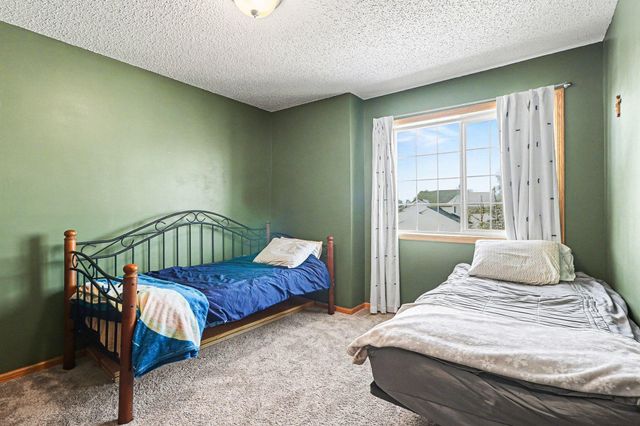 17897 Tyler Street NW, Elk River, MN 55330