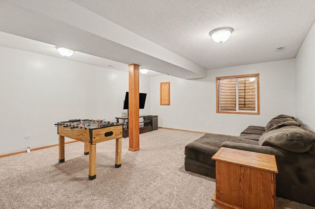 17897 Tyler Street NW, Elk River, MN 55330