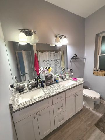 2711 W Polk Street, Chicago, IL 60612