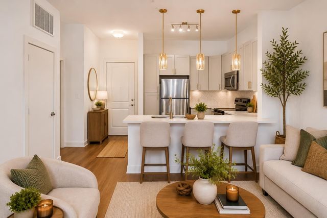 1900 Barton Springs RD 2021, Austin, TX 78704