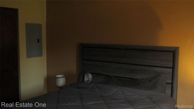 25444 Filmore Street, Taylor, MI 48180