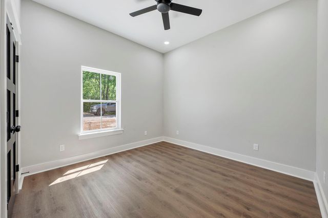 312 Morehead Street E, Franklin, TX 77856