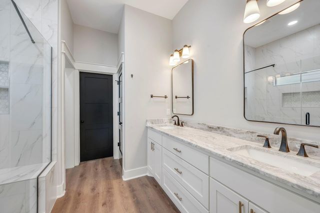 312 Morehead Street E, Franklin, TX 77856
