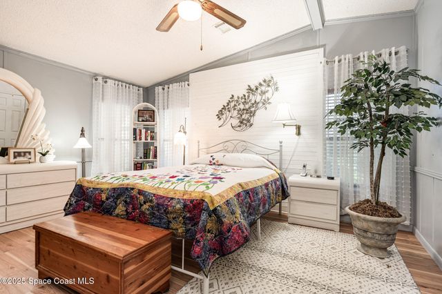 909 Dogwood Drive, Barefoot Bay, FL 32976